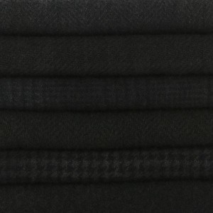 Sue Spargo Hand dyed Textural Bundles Black